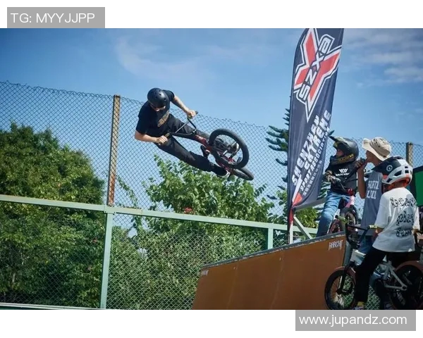 重庆极限运动队如何通过防守革新提升竞技水平与团队协作能力