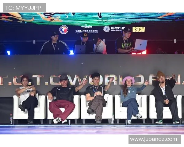 重庆街舞队团队协作创新高引领全国街舞排名新潮流