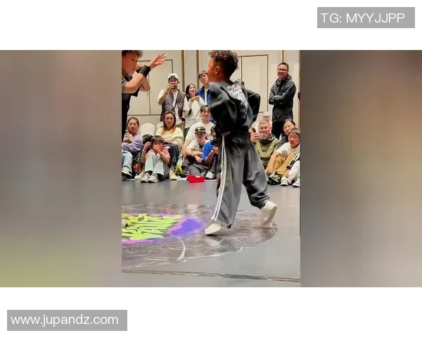 北京街舞队节奏之争引发热议街头文化的碰撞与思考