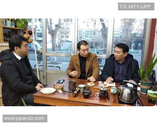 王磊专访：从青涩少年到足球明星的成长之路回顾